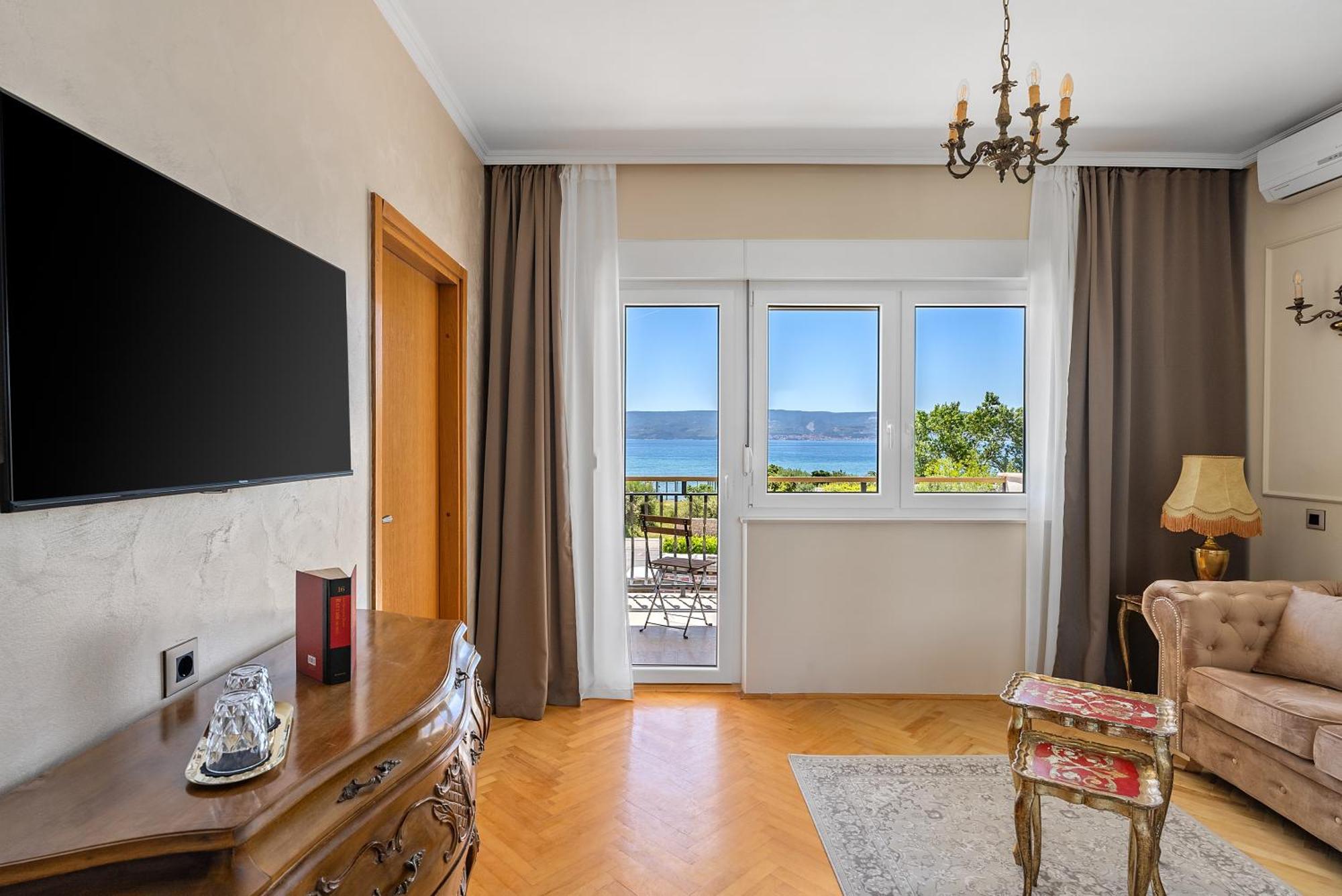 Storge Boutique Bed & Breakfast Omiš Esterno foto