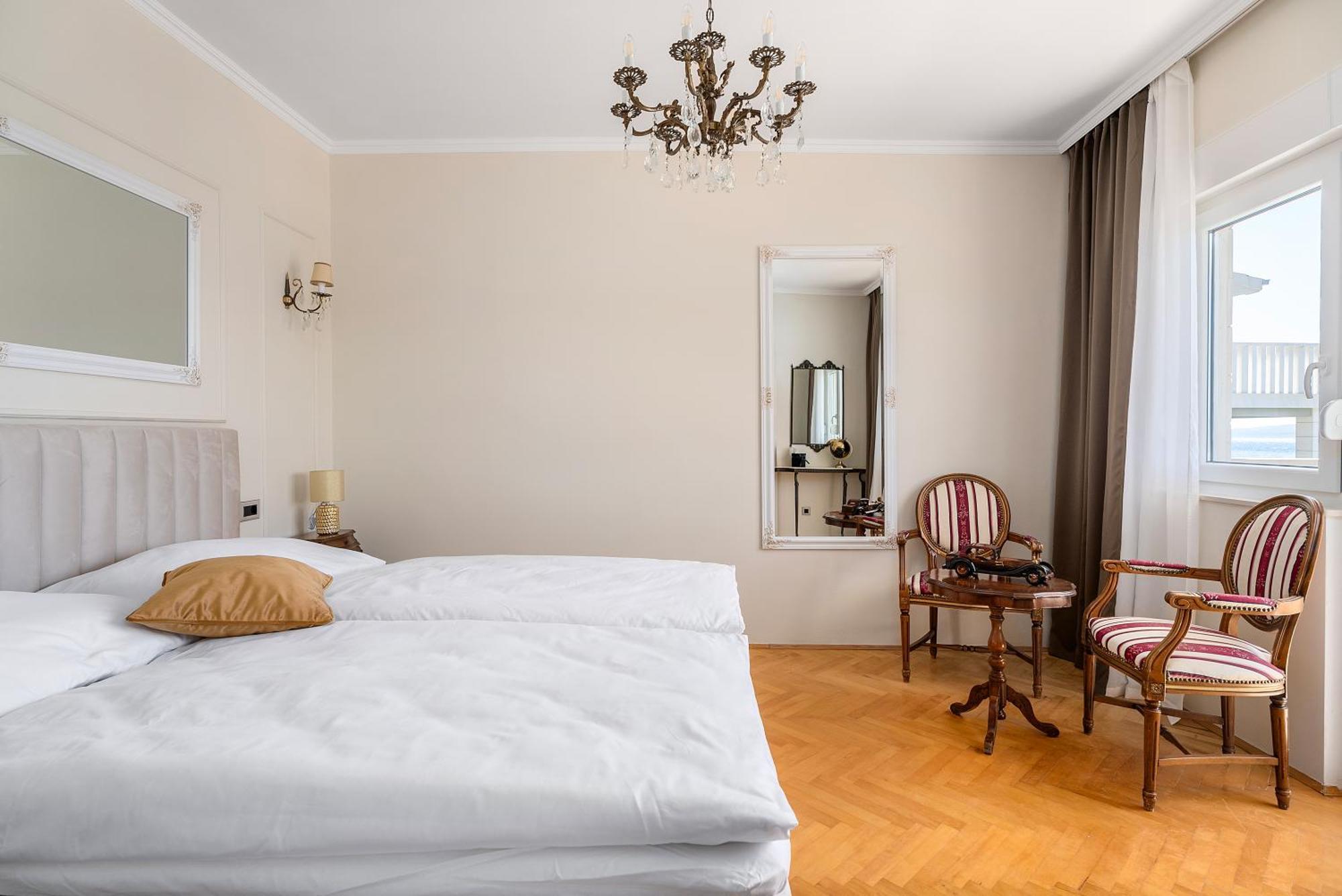 Storge Boutique Bed & Breakfast Omiš Esterno foto