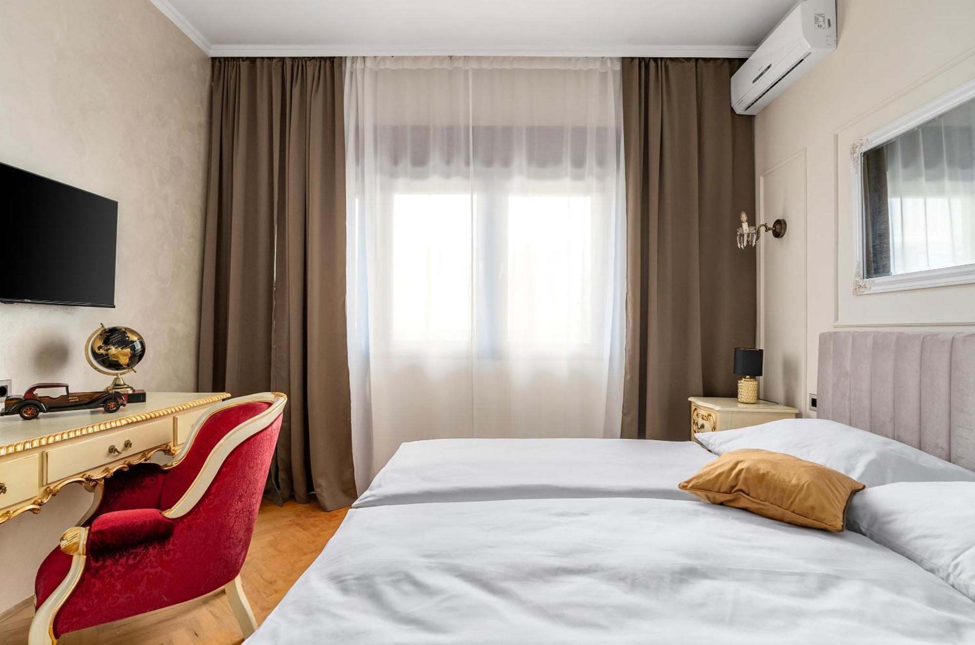 Storge Boutique Bed & Breakfast Omiš Esterno foto