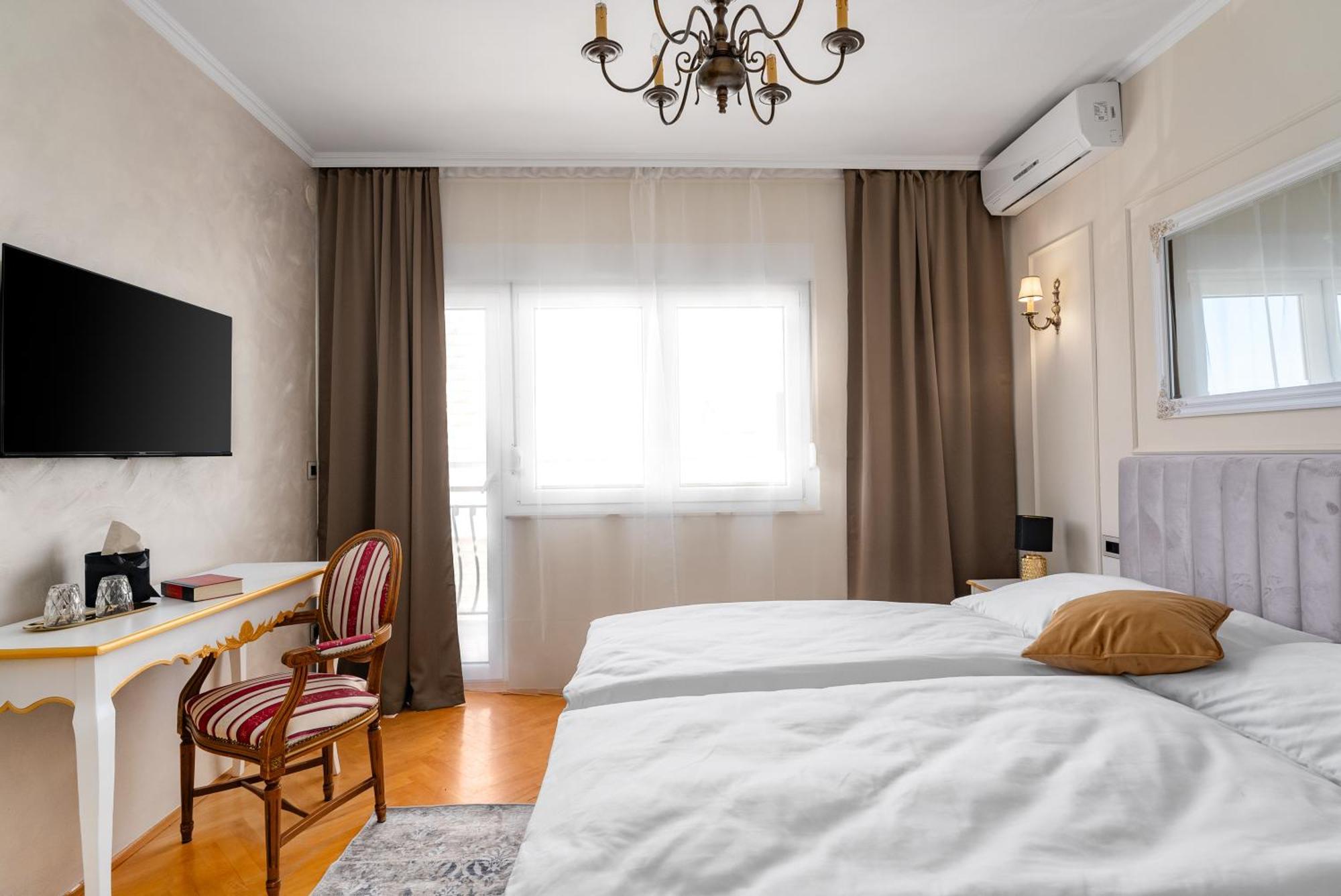 Storge Boutique Bed & Breakfast Omiš Esterno foto