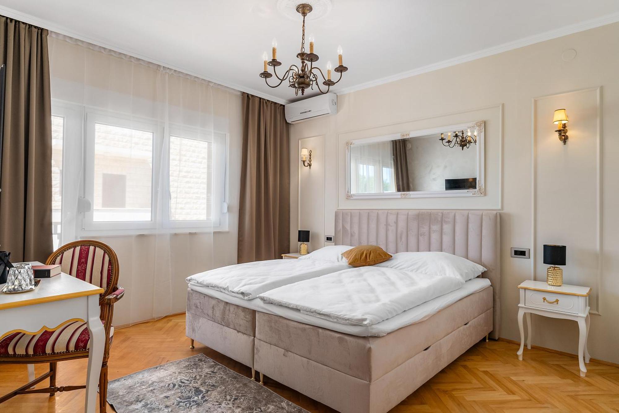 Storge Boutique Bed & Breakfast Omiš Esterno foto