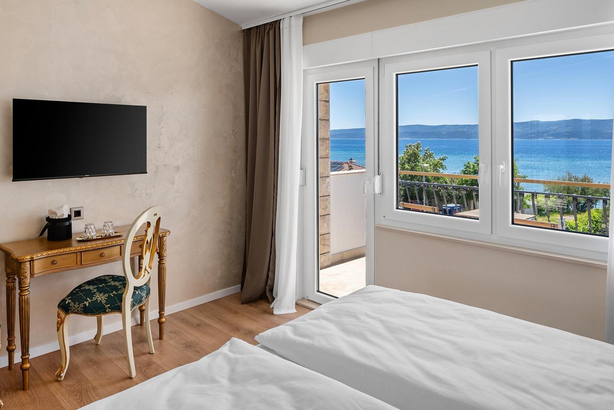 Storge Boutique Bed & Breakfast Omiš Esterno foto
