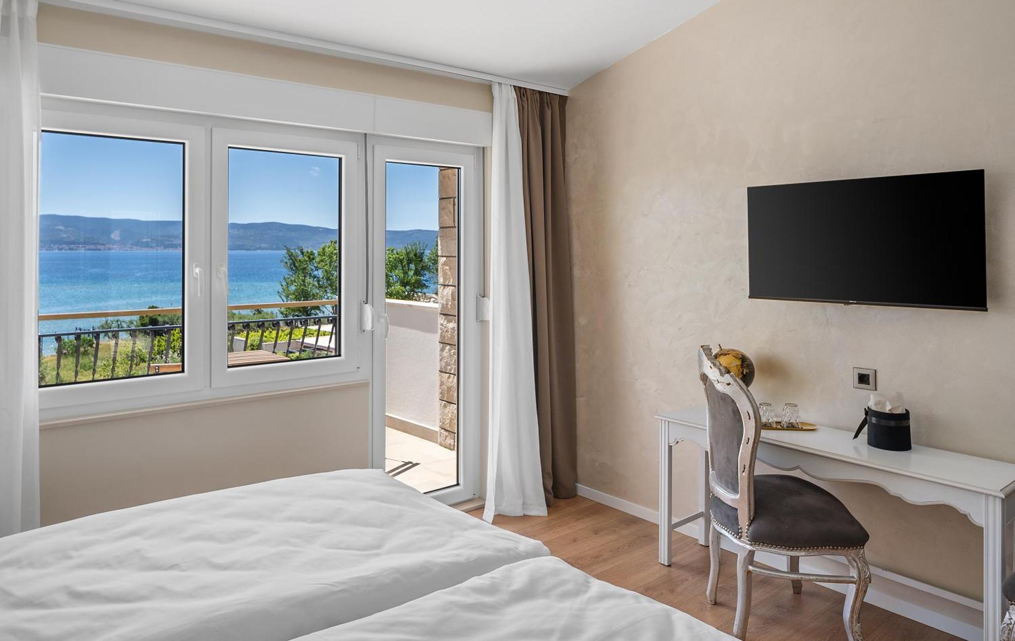 Storge Boutique Bed & Breakfast Omiš Esterno foto